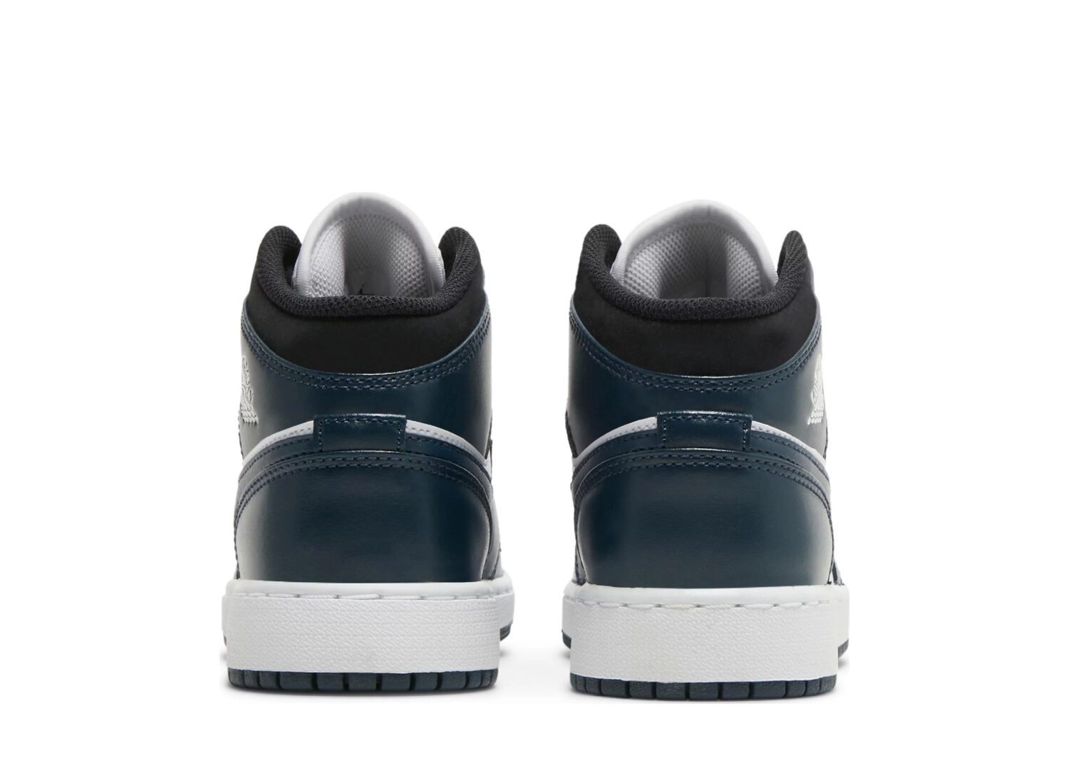 nike air jordan 1 mid armory navy (gs)3