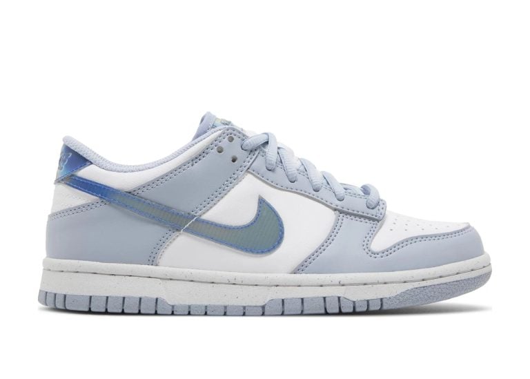 nike dunk low next nature blue whisper iridescent (gs)