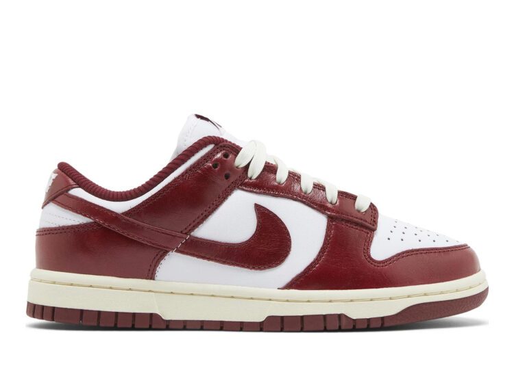 nike dunk low prm vintage team red (w)