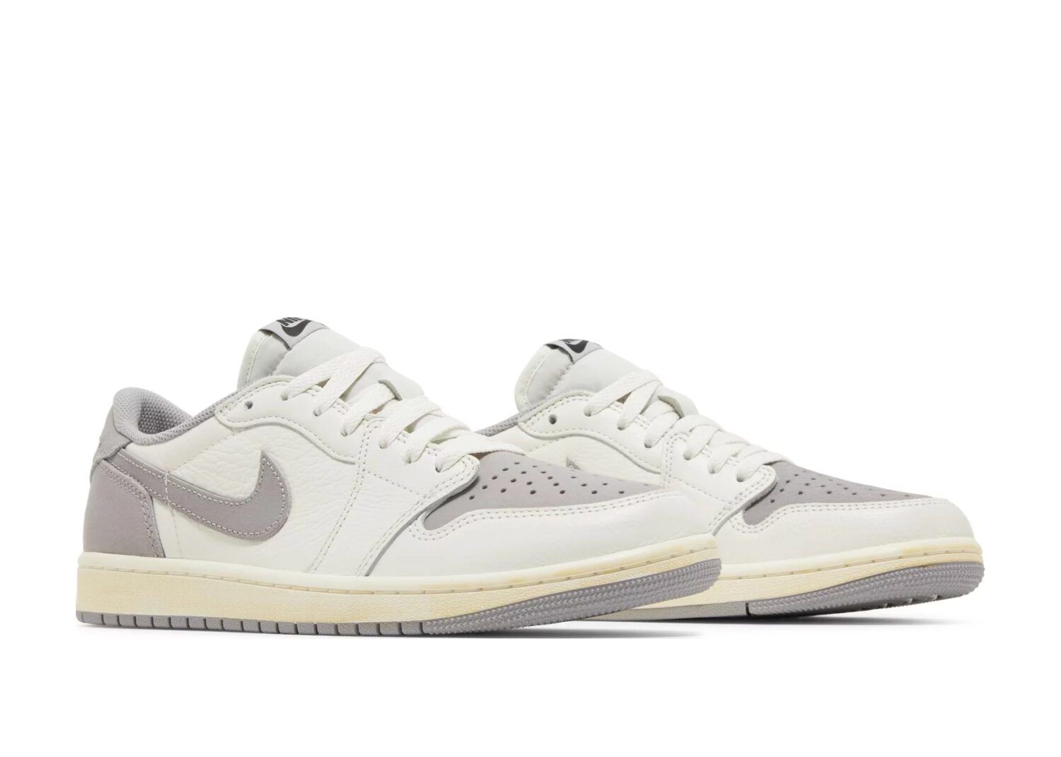 nike air jordan 1 retro low og atmosphere grey5