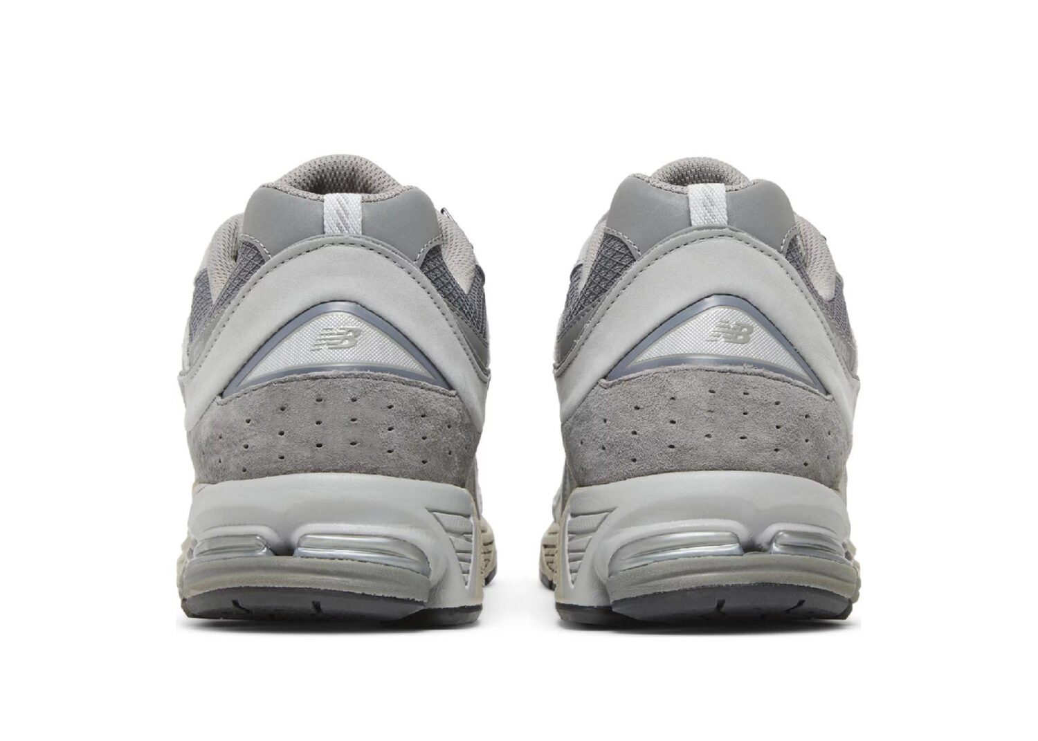 new balance 2002r grey pocket3