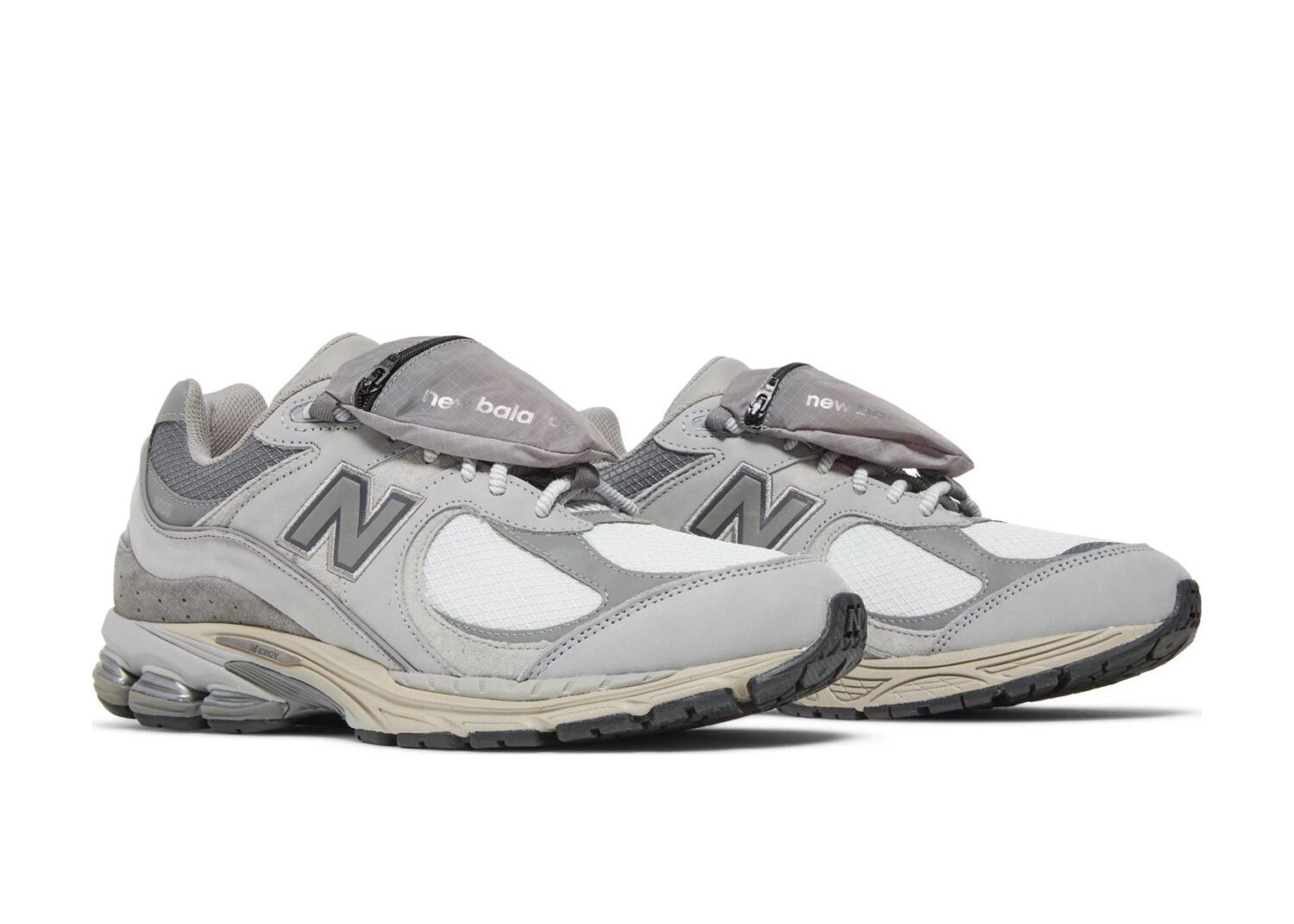 new balance 2002r grey pocket5
