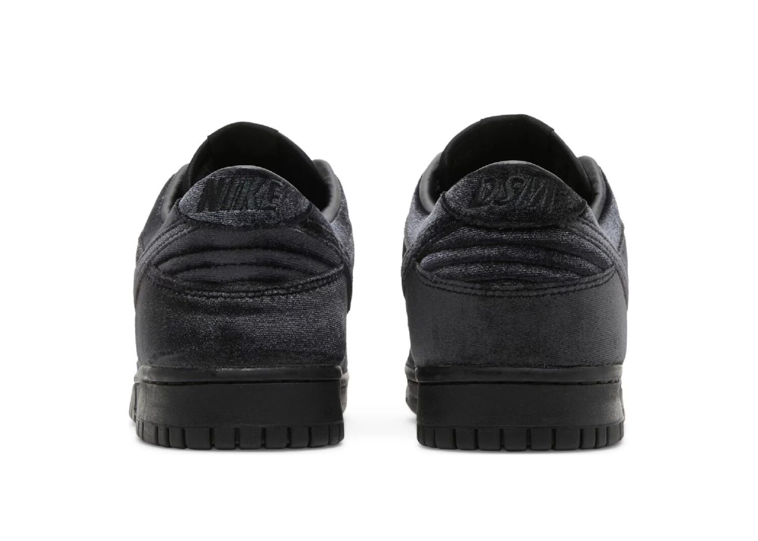 nike dunk low dover street market triple black velvet3