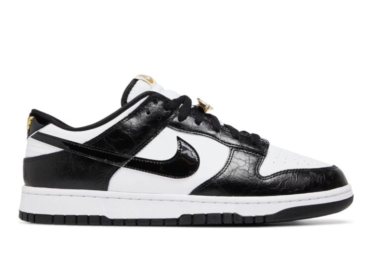 nike dunk low se world champs black white