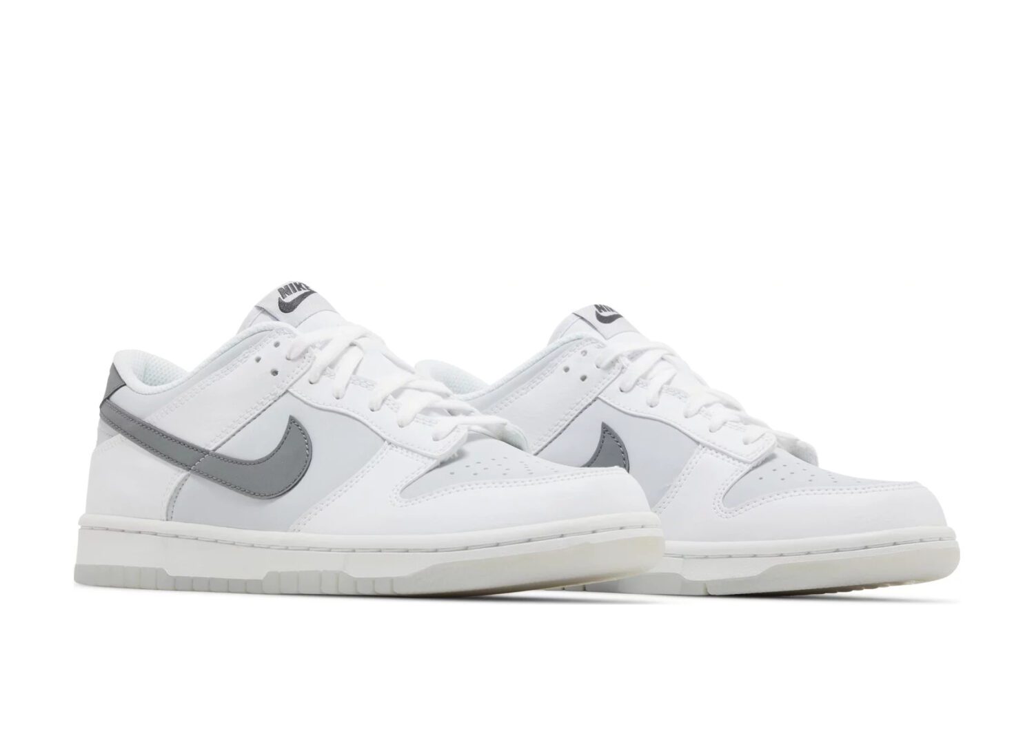 nike dunk low reflective swoosh white (gs)5