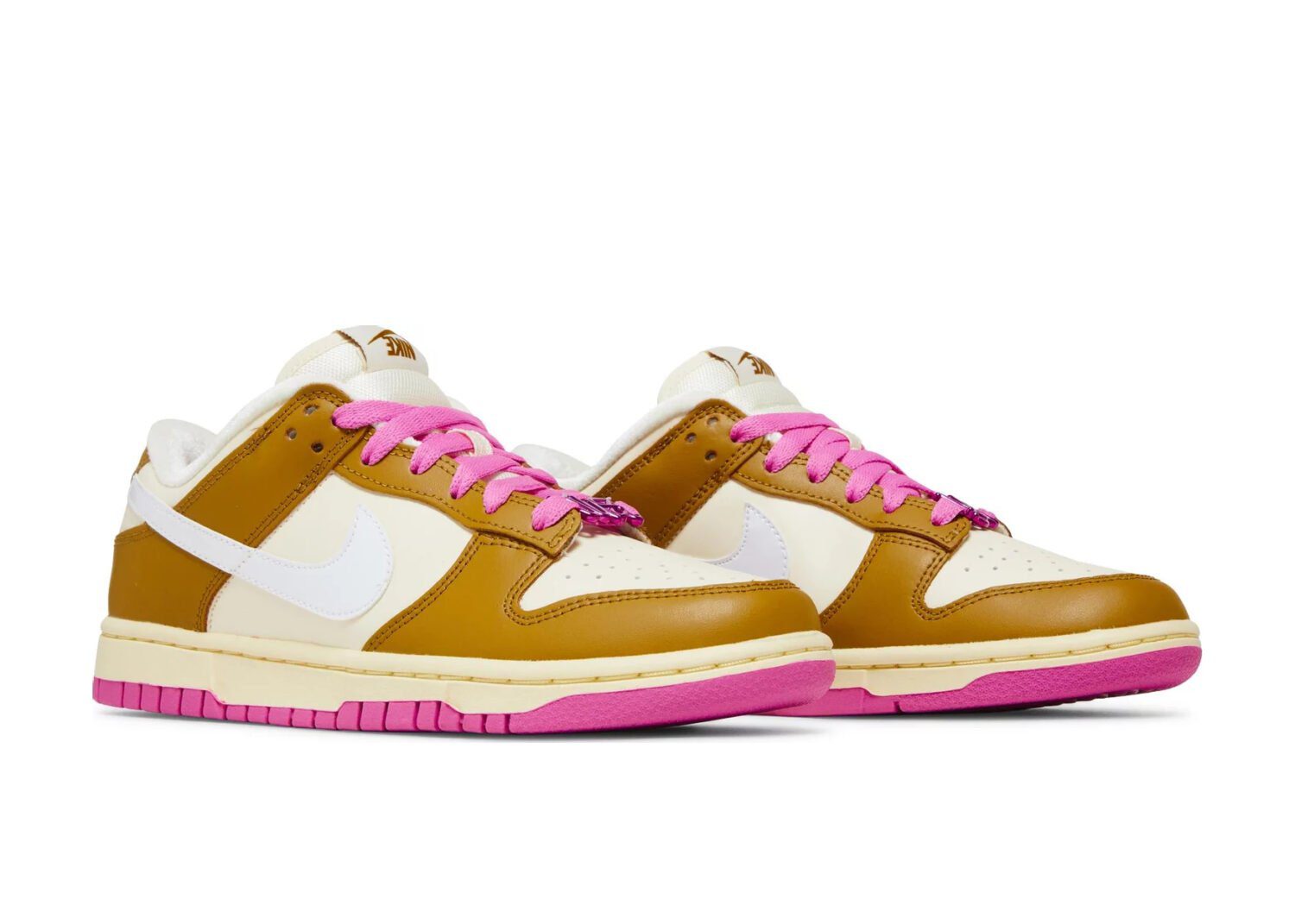 nike dunk low se bronzine pink5