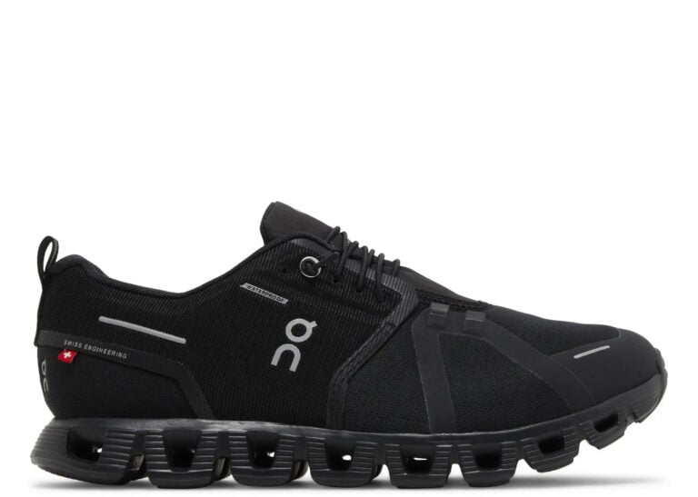 on running cloud 5 waterproof all black (w)
