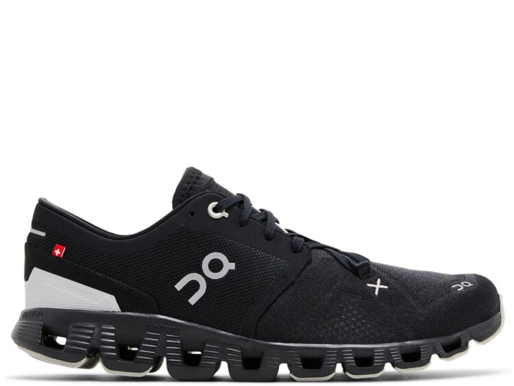 on running cloud x 3 black