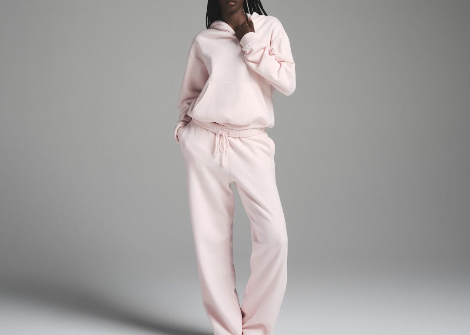 skims cotton fleece classic hoodie barely pink