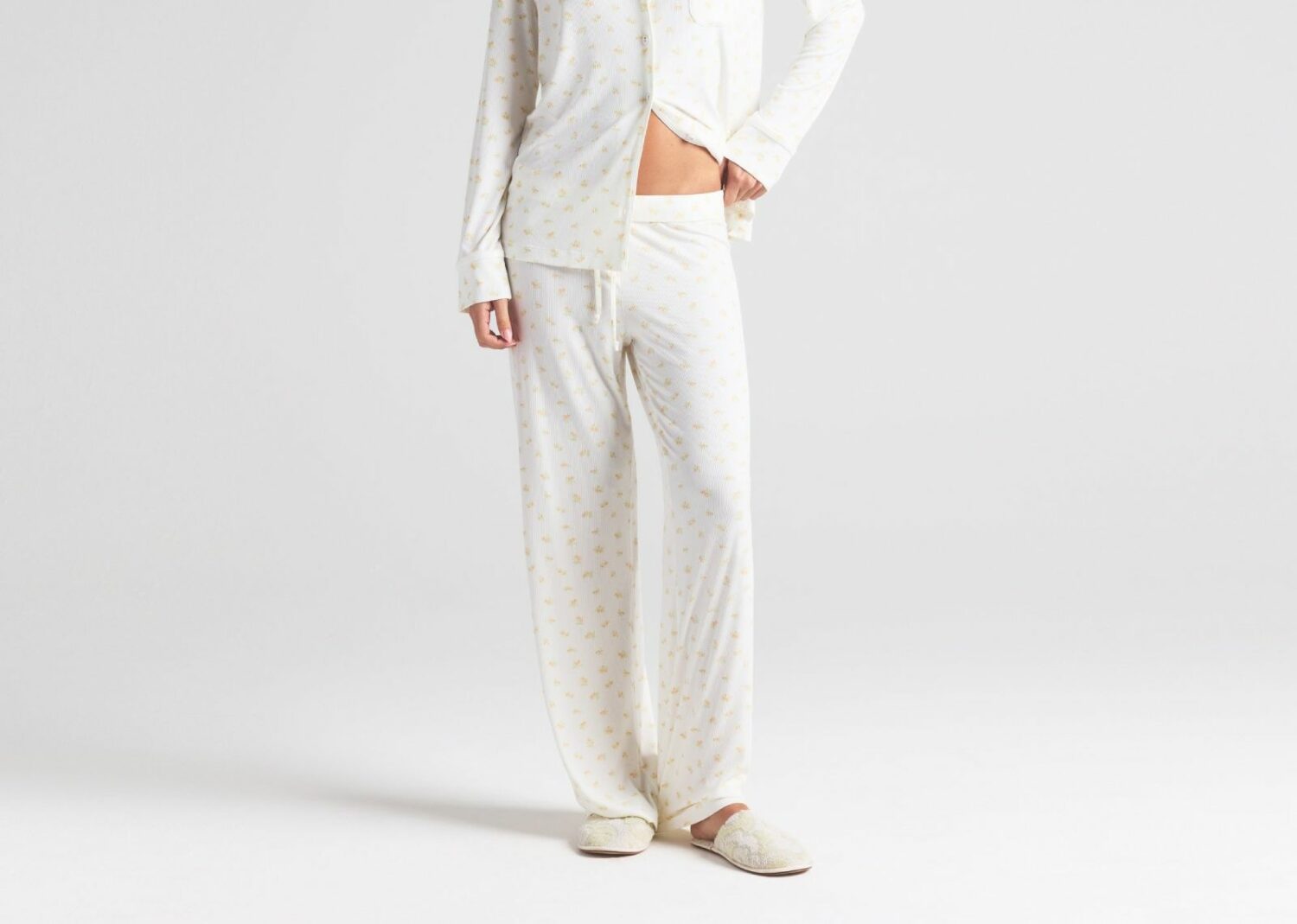 skims soft lounge sleep set marble garden print