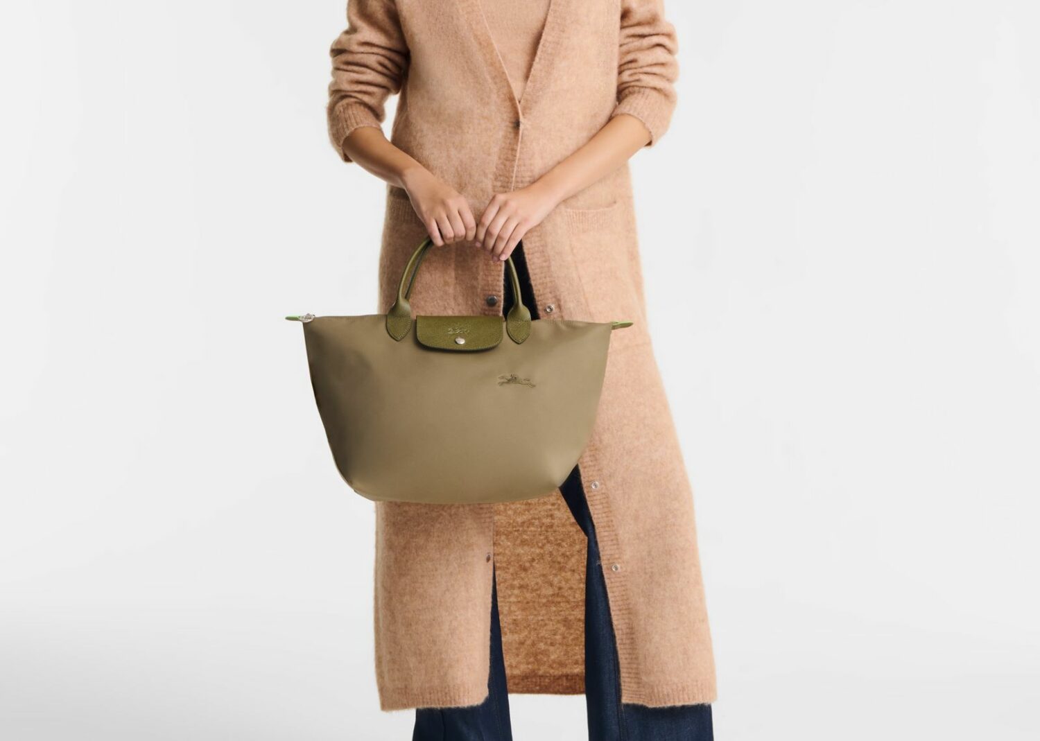 longchamp le pliage green medium handbag artichoke