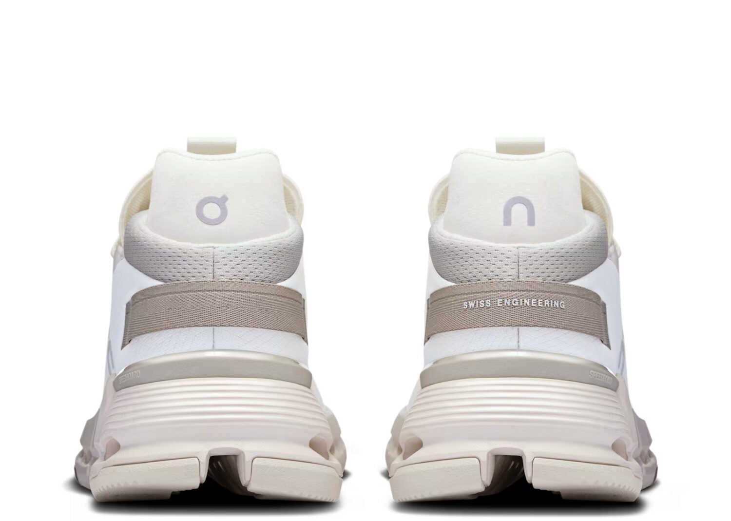 on running cloudnova 2 ice sand