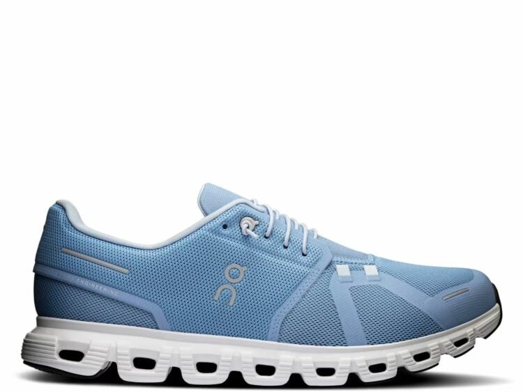 on running cloud 6 chambray white