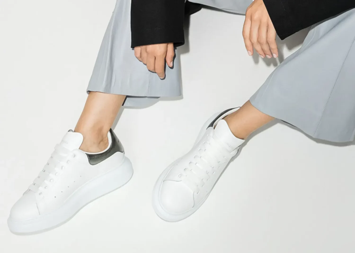 alexander mcqueen oversized white metallic (w)