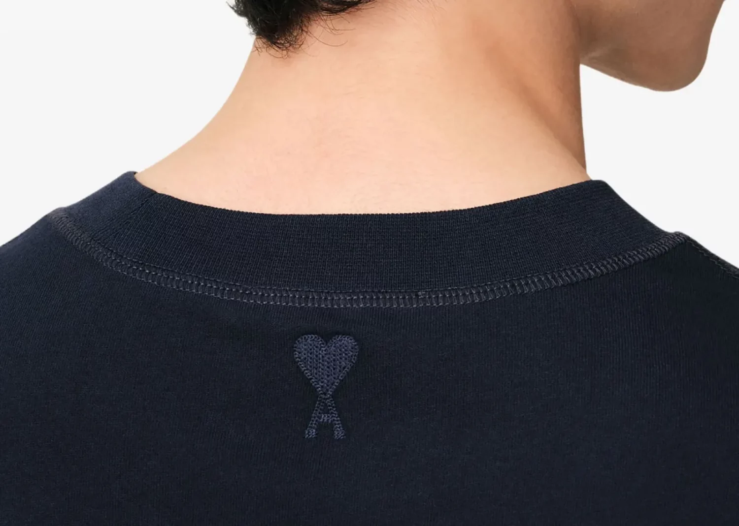 ami paris logo embroidered t shirt navy blue3