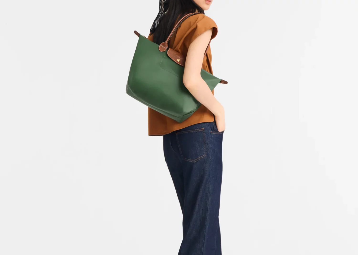 longchamp le pliage original medium tote bag british green