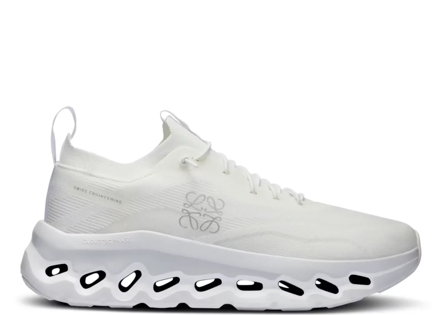 on running cloudtilt loewe all white (w)
