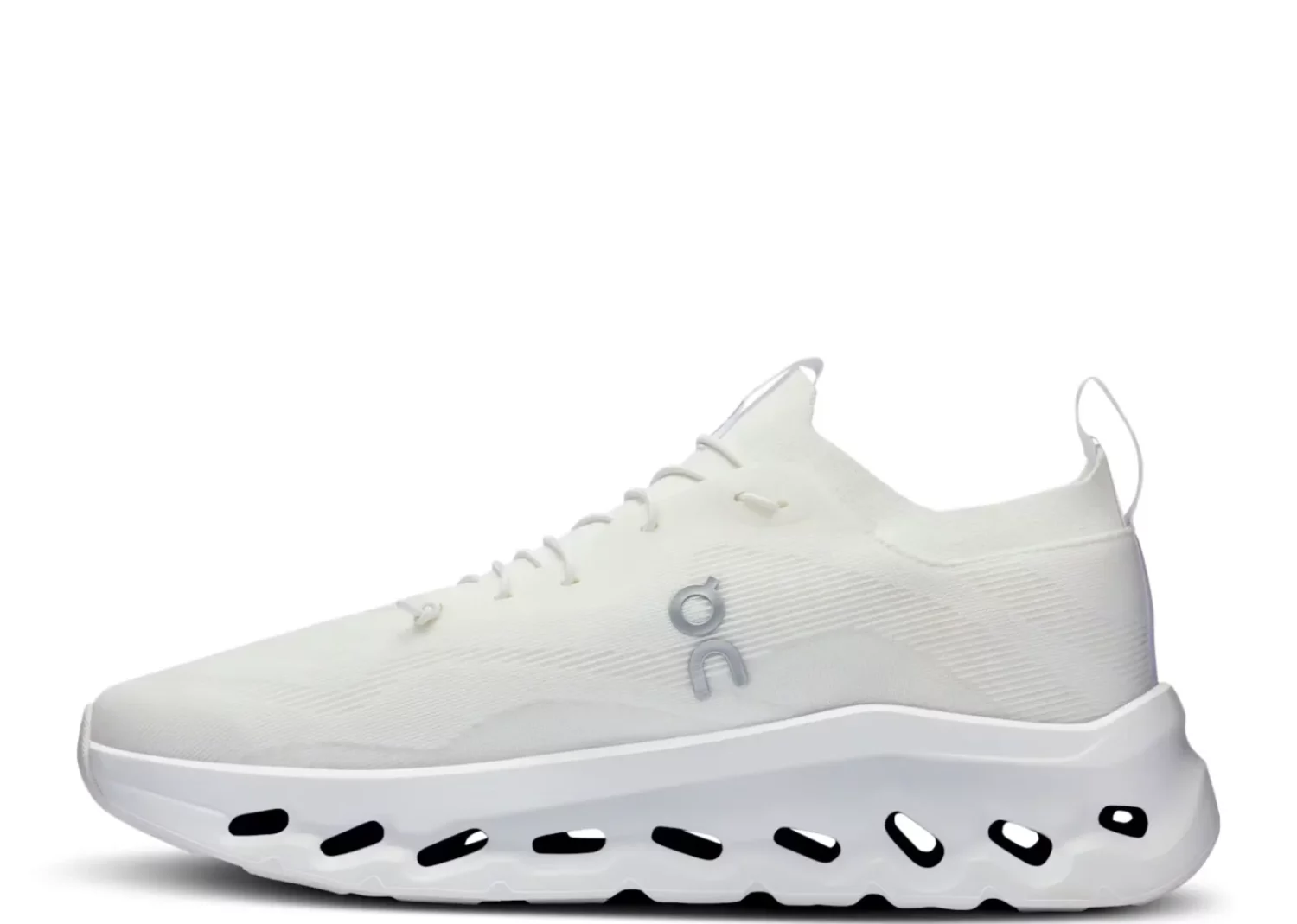 on running cloudtilt loewe all white