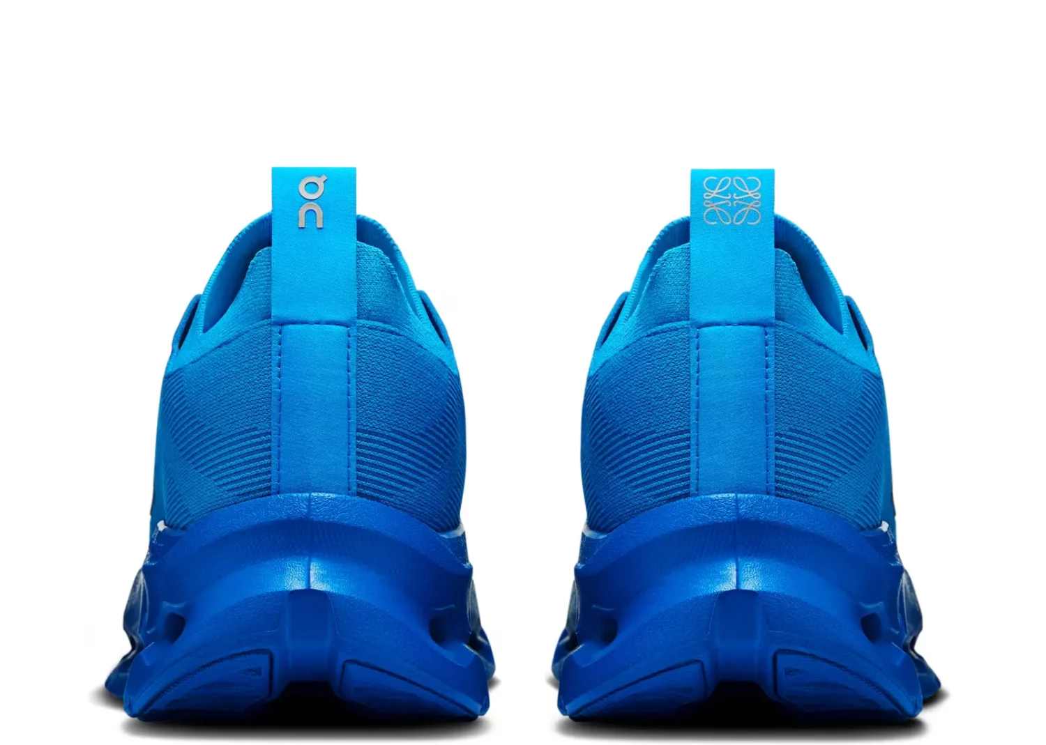 on running cloudtilt loewe blue