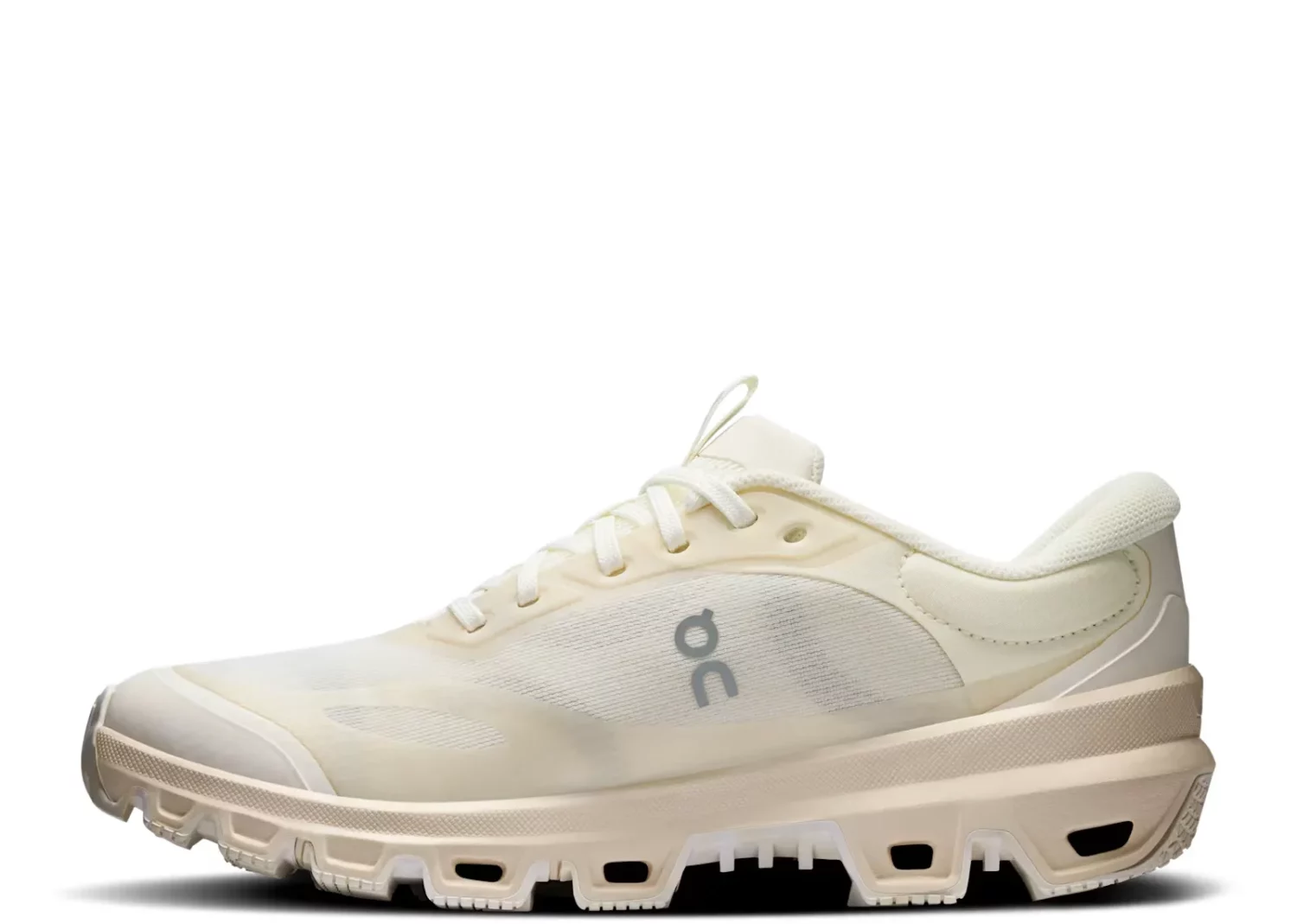 on running cloudventure loewe 2 eggshell (w)