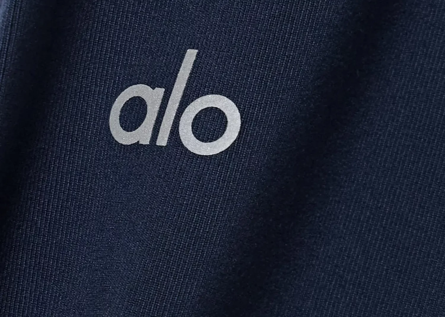 alo yoga airbrush flared leggings navy
