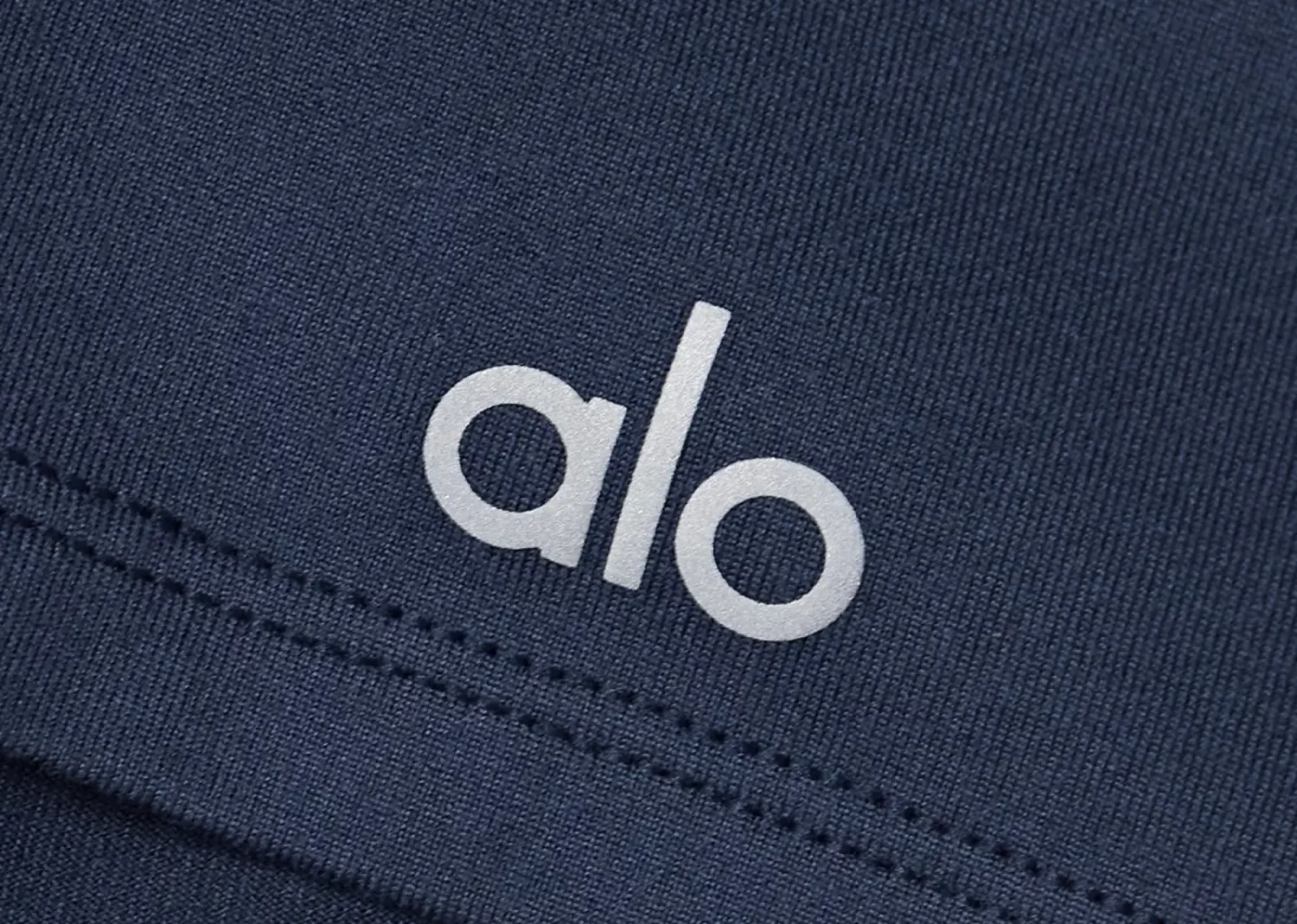alo yoga finesse cropped alosoft jersey top navy