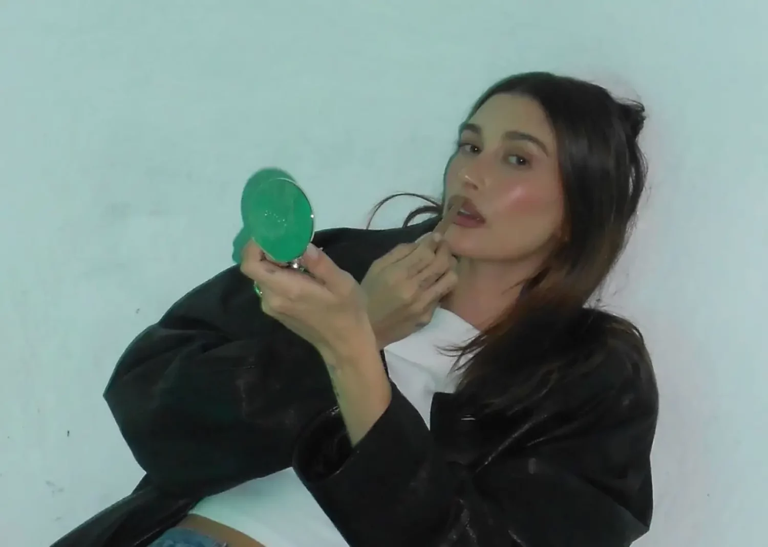 rhode mirror the compact mirror
