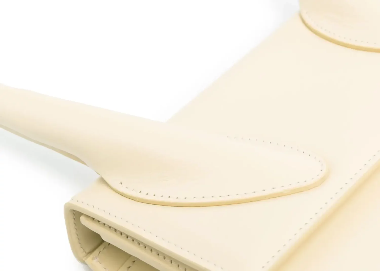 jacquemus le grand chiquito bag ivory3