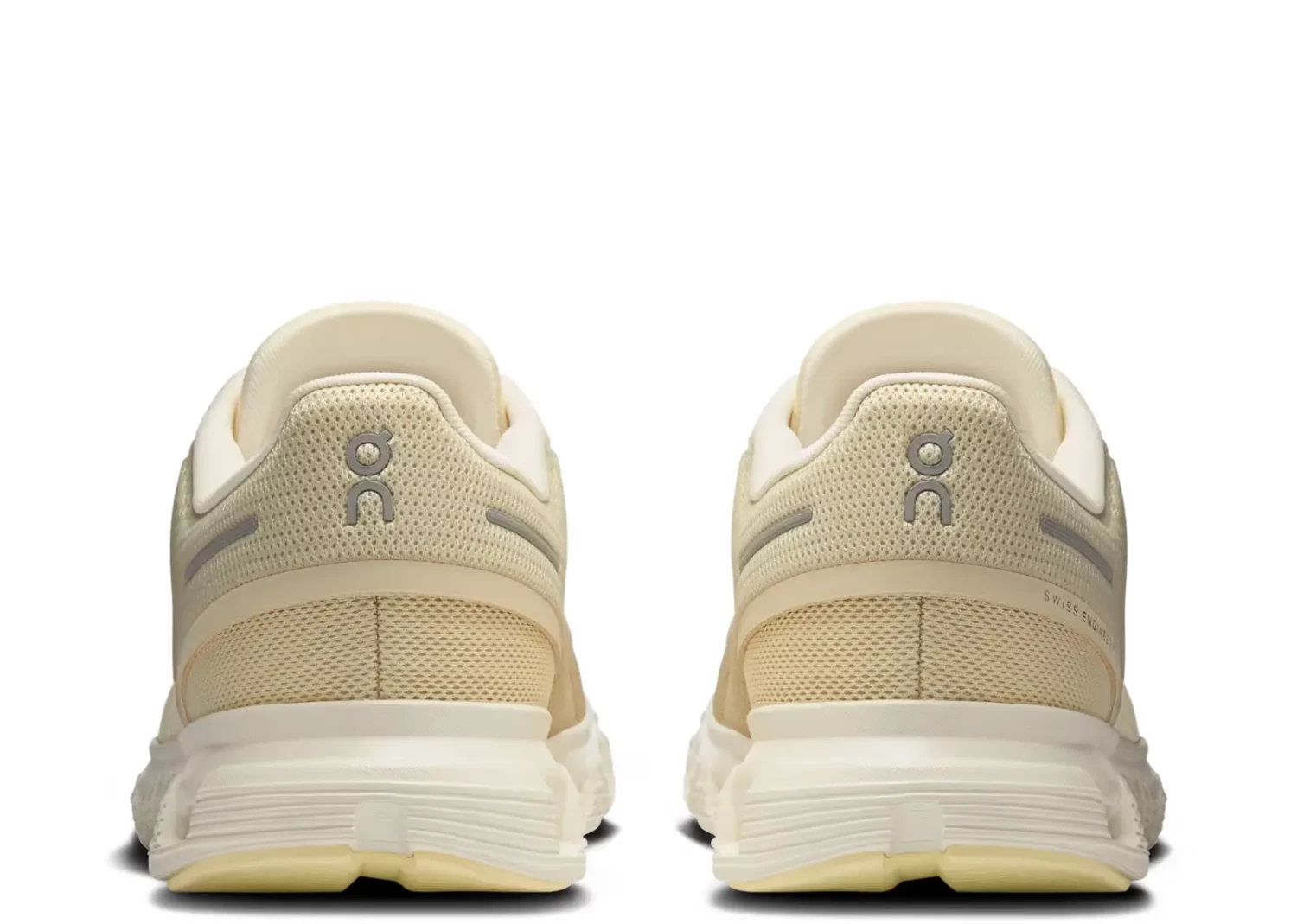 on running cloud 6 castor ivory w3