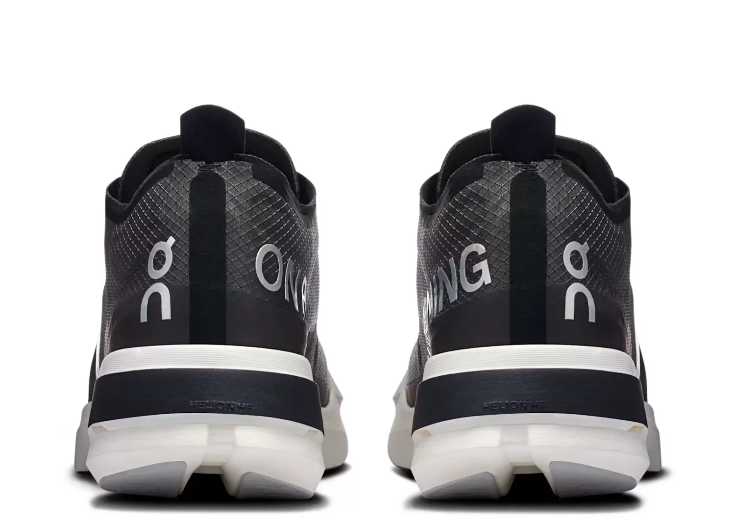 on running cloudboom strike black white3