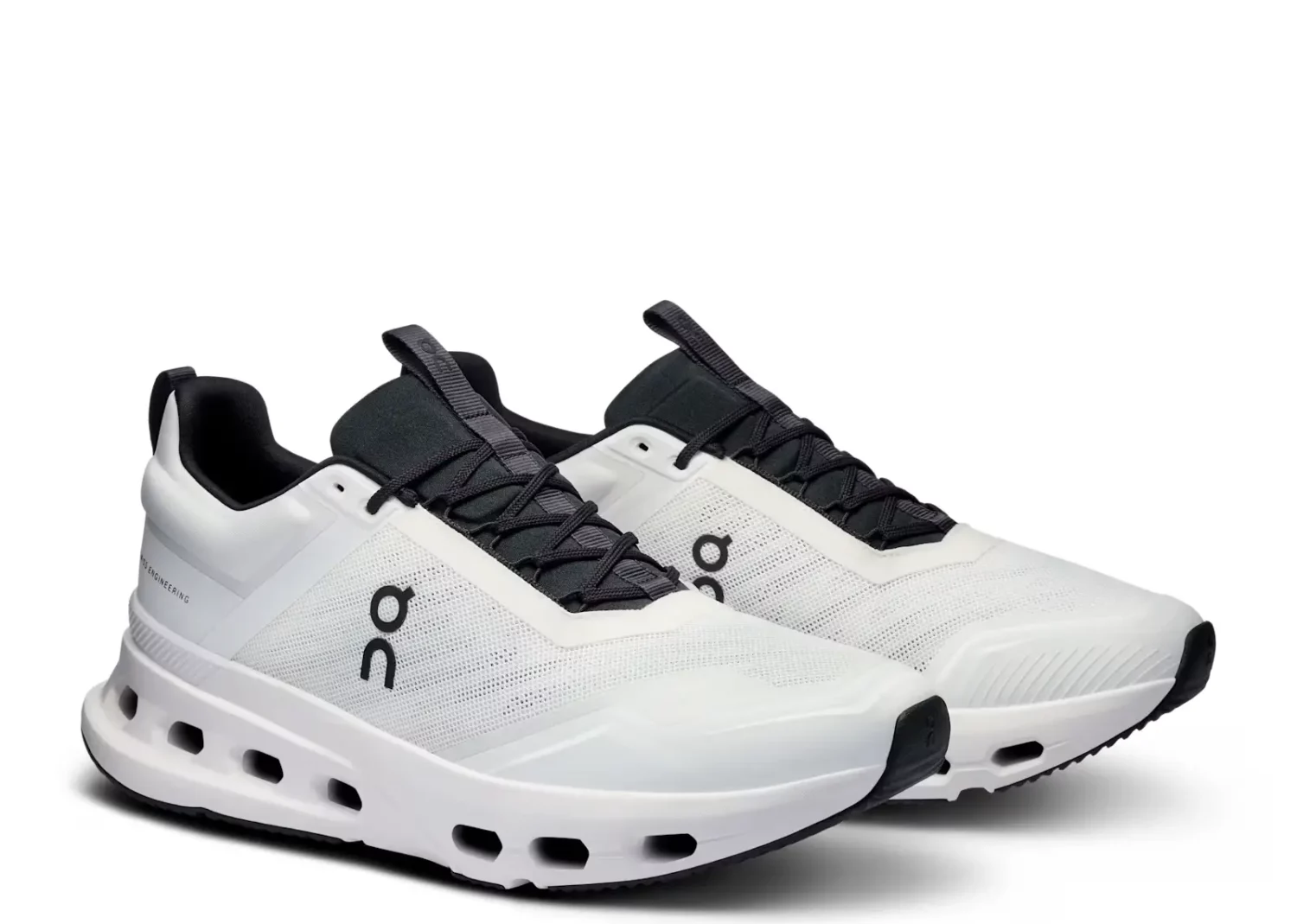 on running cloudnova x white black2