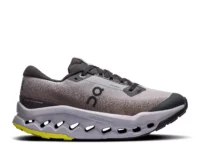 on running cloudsurfer trail 2 waterproof black lilac (w)